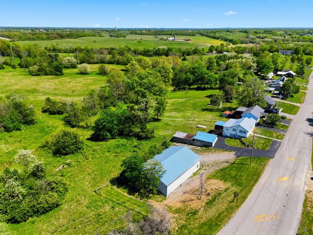 817 Bellows Mill Road, Harrodsburg, KY 40330