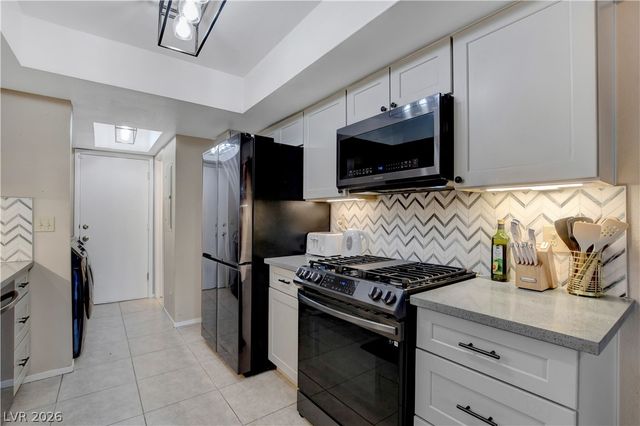 4407 Shortleaf, Las Vegas, NV 89119