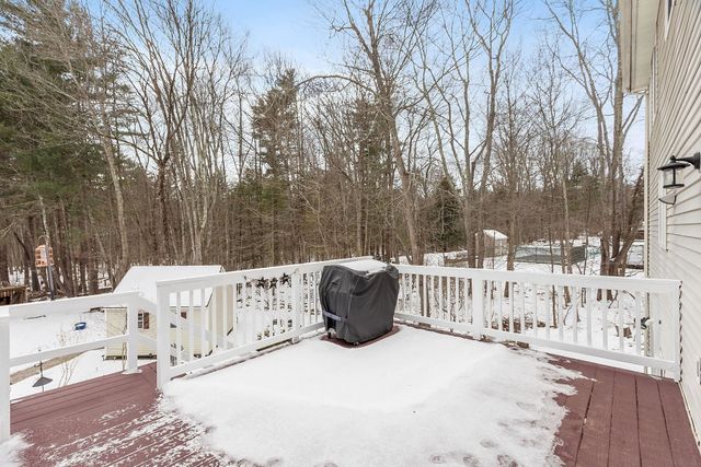 254 South Road, Kensington, NH 03833