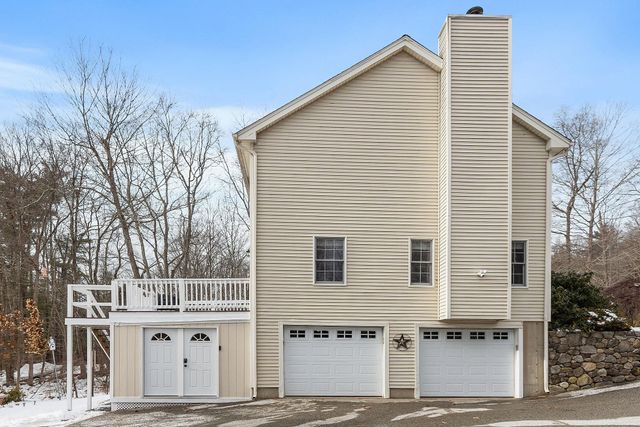 254 South Road, Kensington, NH 03833