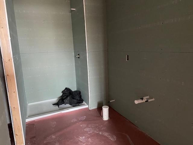 402 Roosevelt Street, Baraboo, WI 53913