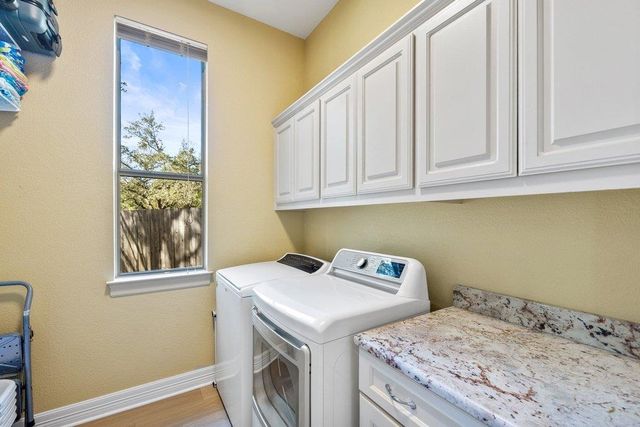 1801 Val Verde DR, Austin, TX 78732