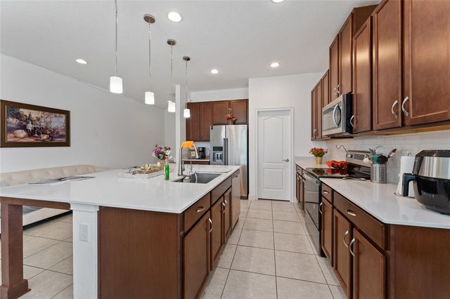 6651 SYREETA LANE, Harmony, FL 34773