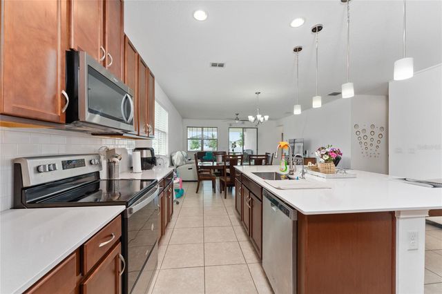 6651 SYREETA LANE, Harmony, FL 34773