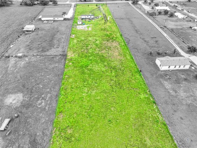 8300 FM 697, Whitewright, TX 75491