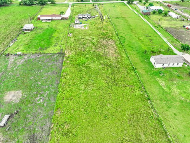 8300 FM 697, Whitewright, TX 75491