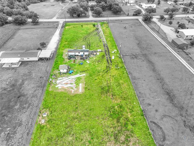 8300 FM 697, Whitewright, TX 75491