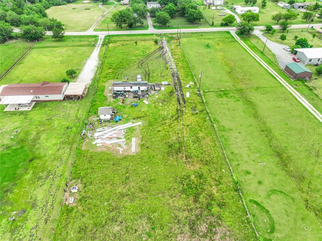 8300 FM 697, Whitewright, TX 75491