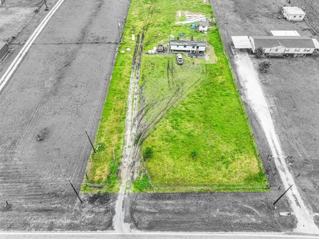 8300 FM 697, Whitewright, TX 75491