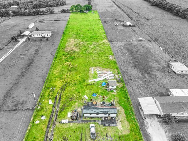 8300 FM 697, Whitewright, TX 75491