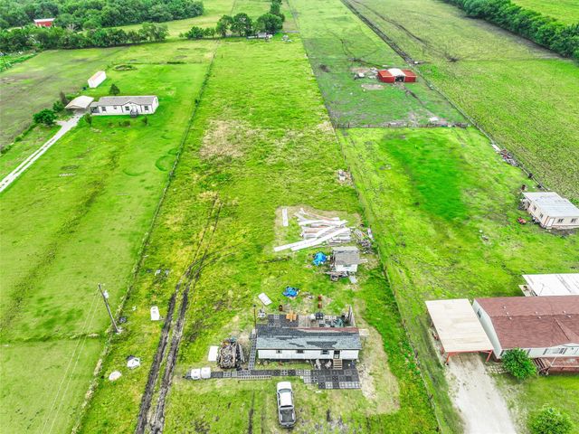8300 FM 697, Whitewright, TX 75491