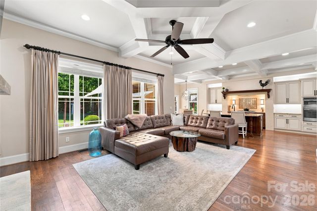 2455 Shiny Leaf Drive, Denver, NC 28037