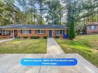 452 Charleston Lane, Lawrenceville, GA 30046