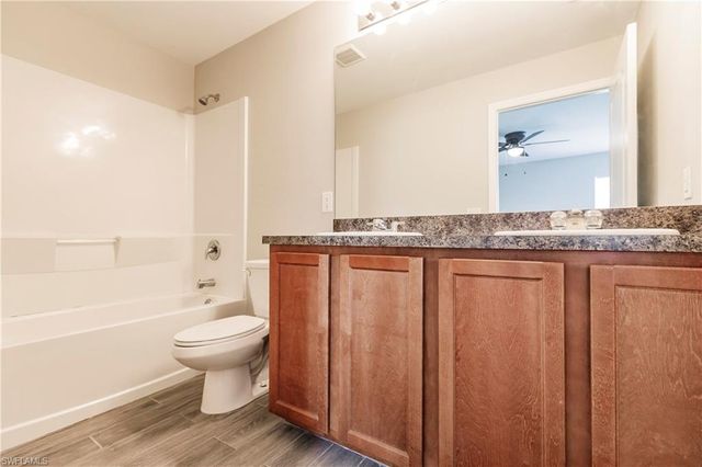 616 NE 24th TER, Cape Coral, FL 33909