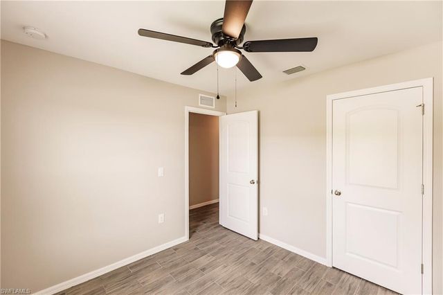 616 NE 24th TER, Cape Coral, FL 33909