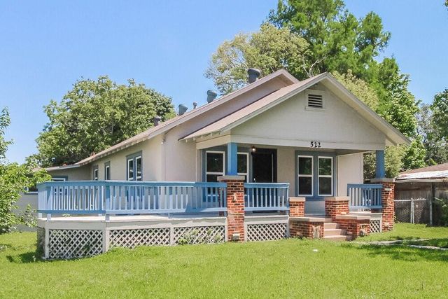 522 12th Avenue N, Texas City, TX 77590