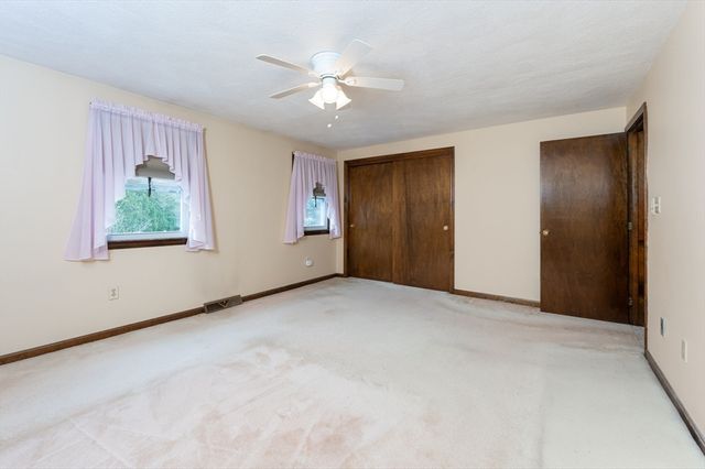 52 Frederick St 26, Dracut, MA 01826