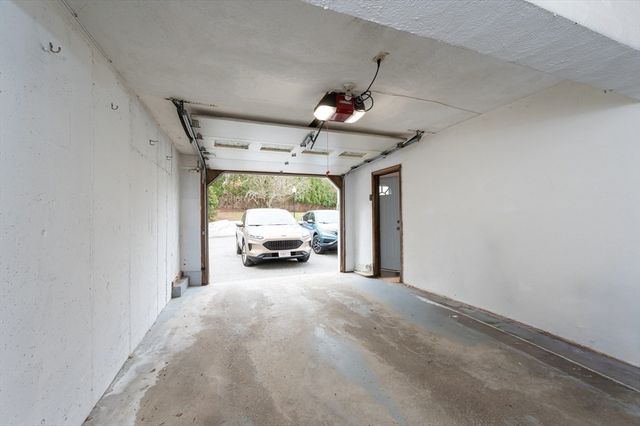 52 Frederick St 26, Dracut, MA 01826