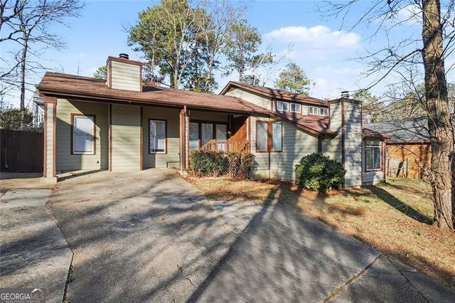 6700 Live Oak Lane, Douglasville, GA 30135