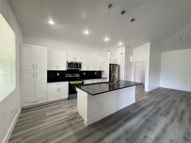 1449 KATHLEEN ROAD, Lakeland, FL 33805