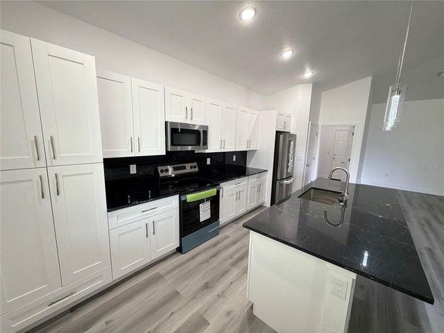 1449 KATHLEEN ROAD, Lakeland, FL 33805