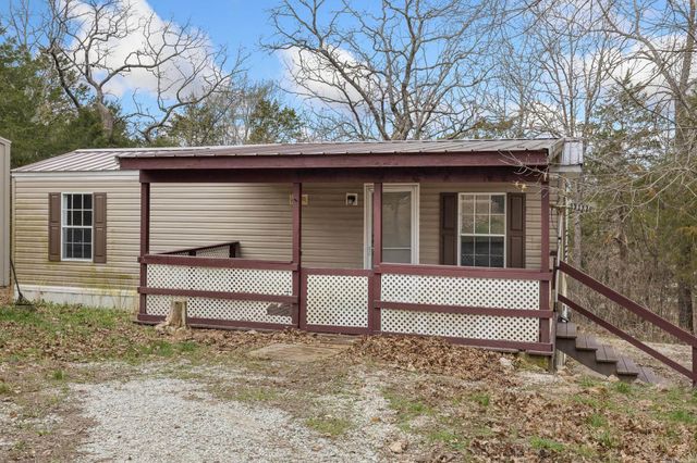 18581 West Avenue, Lead Hill, AR 72644