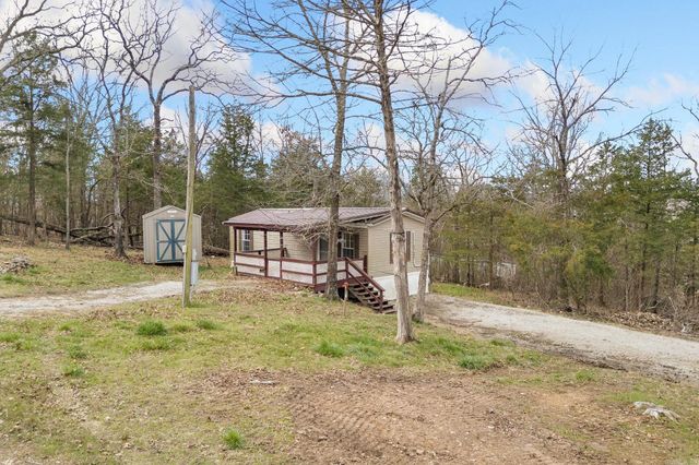 18581 West Avenue, Lead Hill, AR 72644