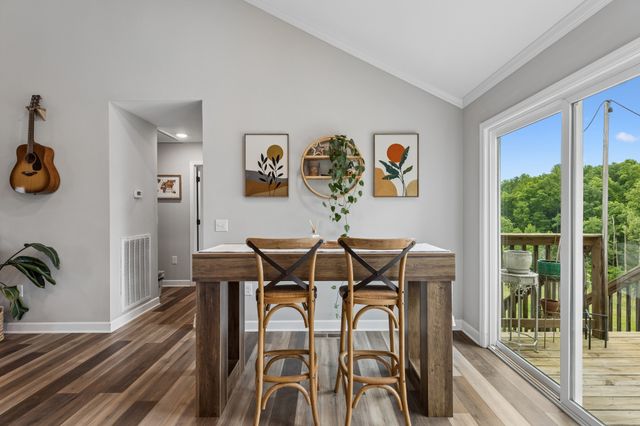 206 Poling Dr, Pulaski, TN 38478