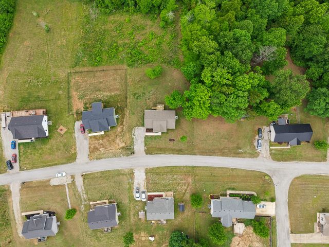 206 Poling Dr, Pulaski, TN 38478