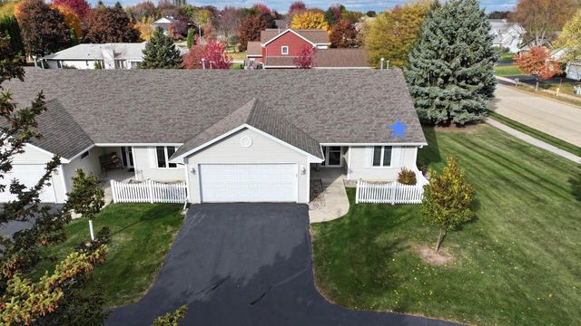 239 LAKE POINTE DRIVE, Oshkosh, WI 54904