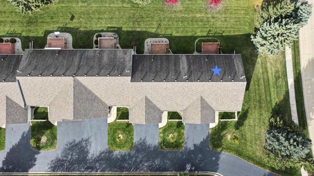 239 LAKE POINTE DRIVE, Oshkosh, WI 54904