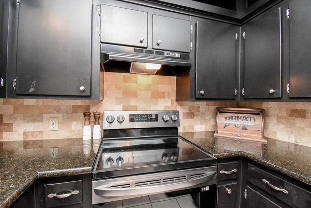 1915 Avenue B, Katy, TX 77493