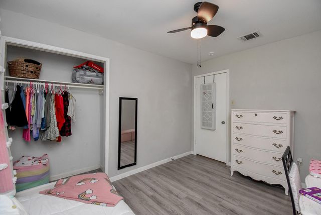1915 Avenue B, Katy, TX 77493