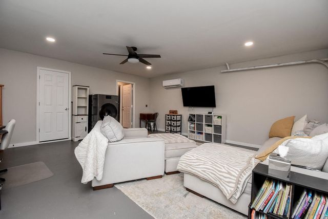1915 Avenue B, Katy, TX 77493