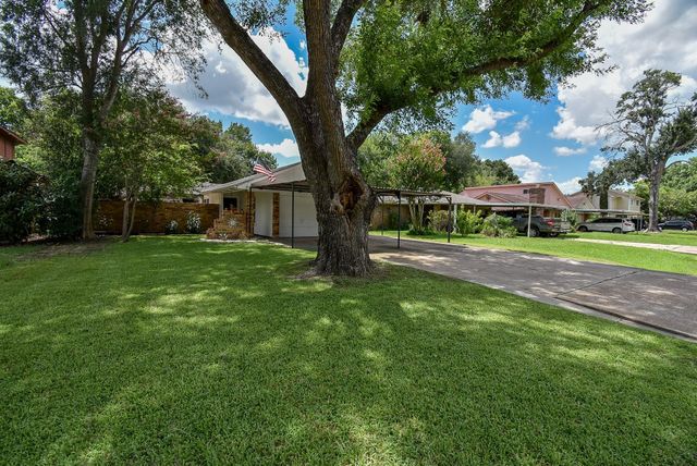 1915 Avenue B, Katy, TX 77493