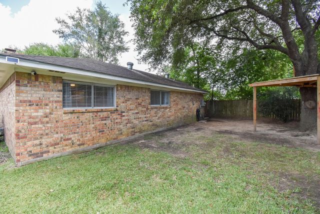 1915 Avenue B, Katy, TX 77493