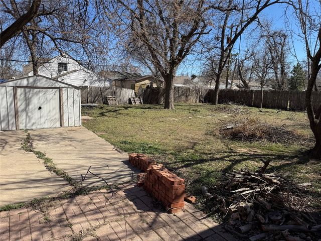 4308 N Redmond Avenue, Bethany, OK 73008