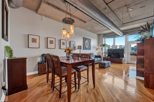6 S Laflin Street 911S, Chicago, IL 60607