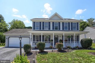 55 SWEET ARROW DR, Hummelstown, PA 17036