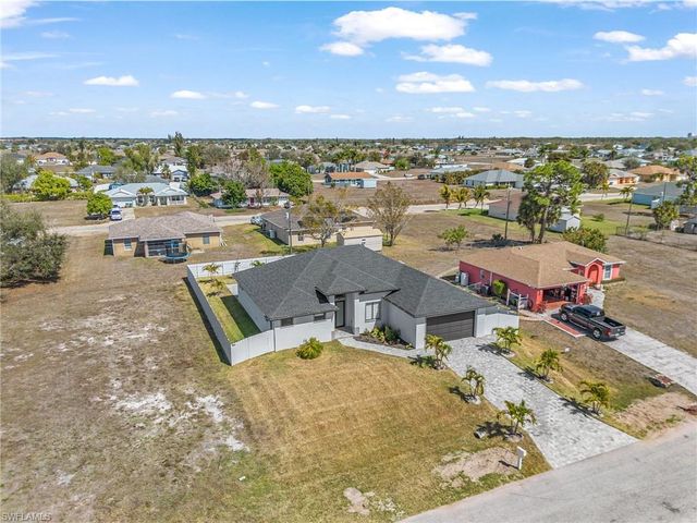 1929 NE 14th ST, Cape Coral, FL 33909