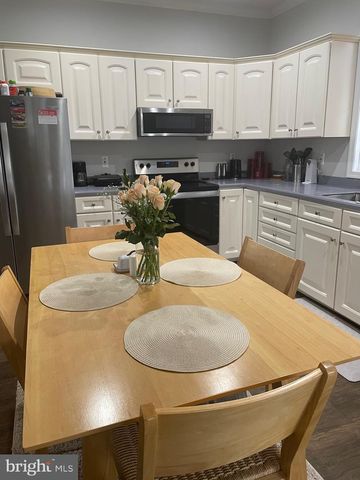 915 HICKORY CIR, La Plata, MD 20646