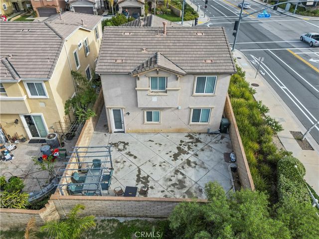 19904 Holly Drive, Saugus, CA 91350