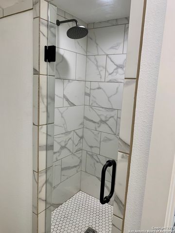 808 E Carson St Unit 101, San Antonio, TX 78208