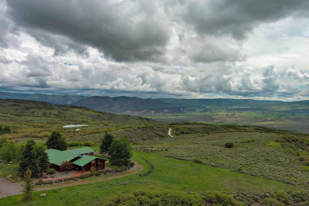 22000 P 77 Road, Cimarron, CO 81220