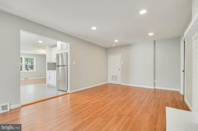 5010 SHERIDAN ST, Riverdale, MD 20737