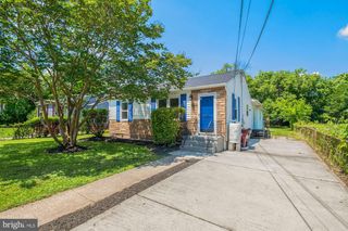 5010 SHERIDAN ST, Riverdale, MD 20737