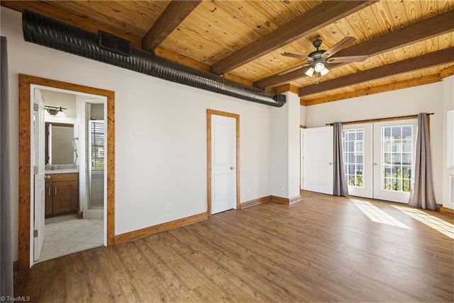 445 McAdoo Avenue, Greensboro, NC 27406