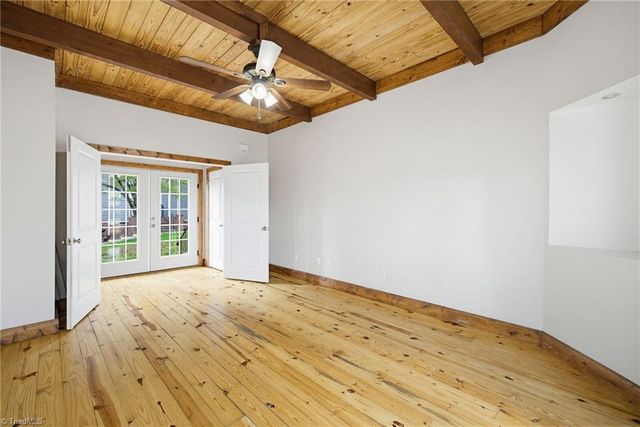 445 McAdoo Avenue, Greensboro, NC 27406