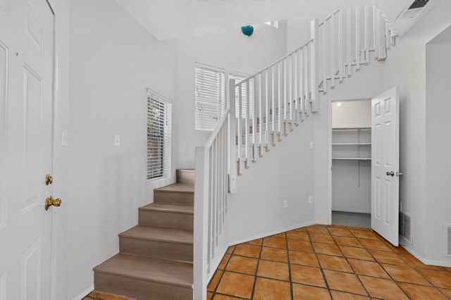 615 Menaul Boulevard NW UNIT E, Albuquerque, NM 87107