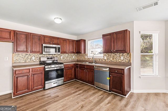 1020 Buckingham Terrace, Fairburn, GA 30213